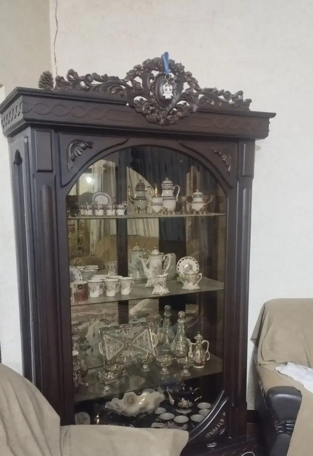 ویترین چوپ گردو|بوفه، ویترین، کنسول|شاهینشهر, شهرک سایت|دیوار