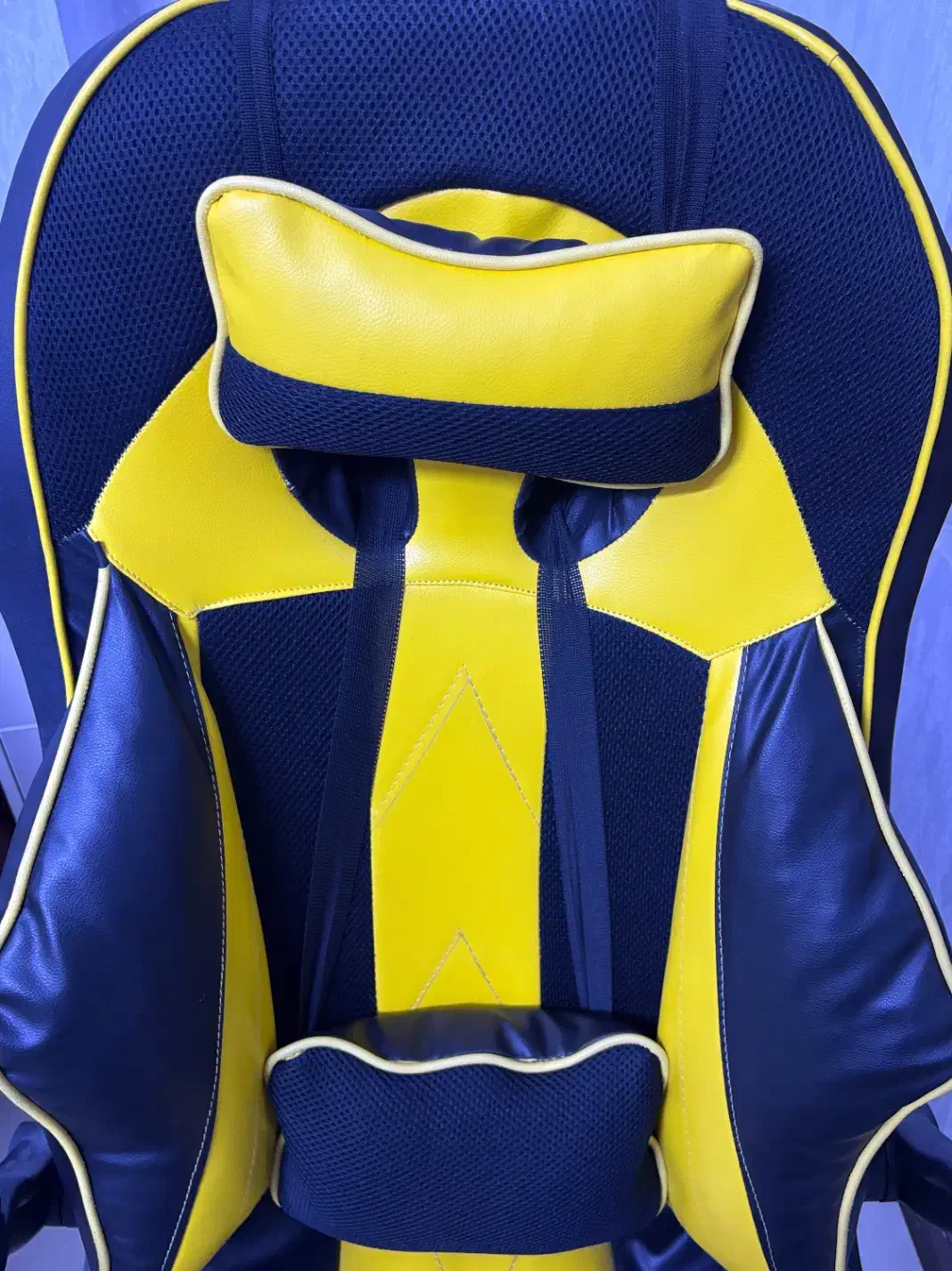 صندلی گیمنگ در حد نو بدون پارگی و ترک خوردگی|مبلمان اداری|شهریار, شهریار|دیوار