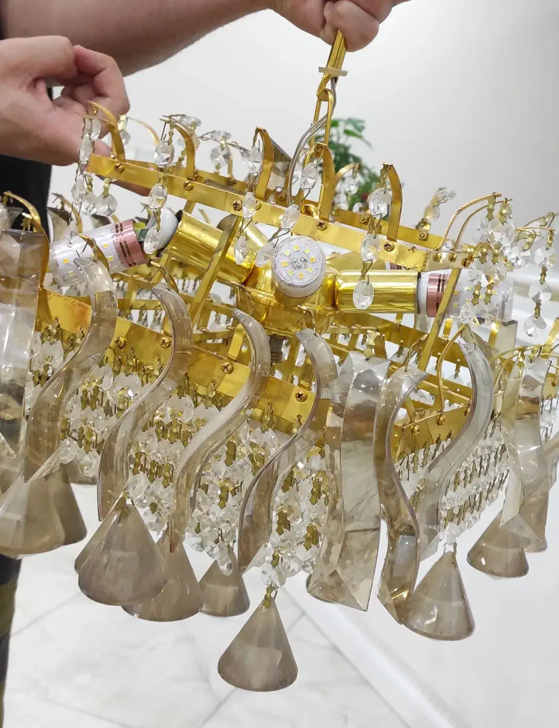 لوستر کریستالی|لوستر و چراغ آویز|بندرعباس, |دیوار