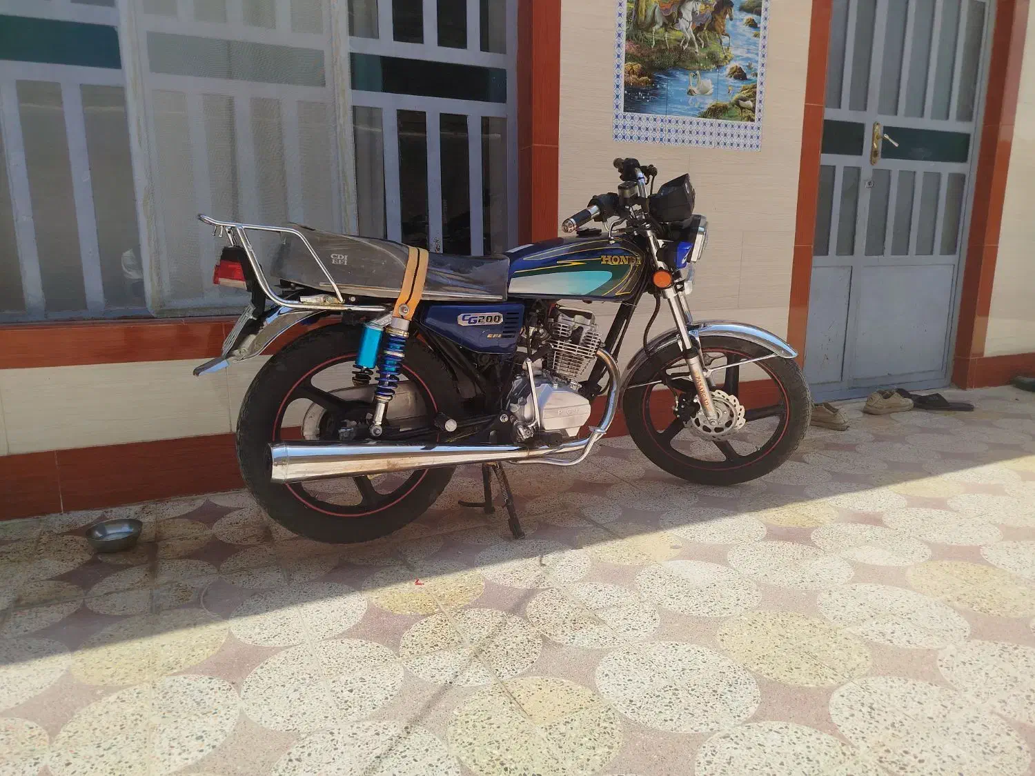 برمودا ۲۰۰|موتورسیکلت|شیراز, بید زرد|دیوار