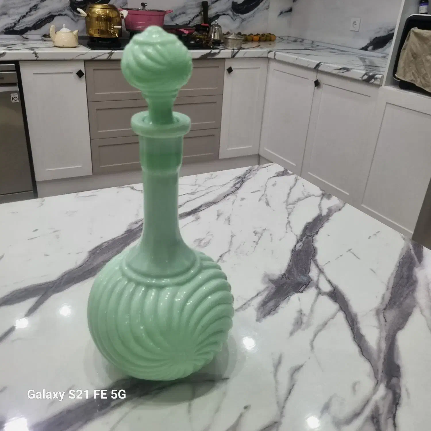 جام و چراغ نفتی|کلکسیون اشیاء عتیقه|نسیم‌شهر, |دیوار