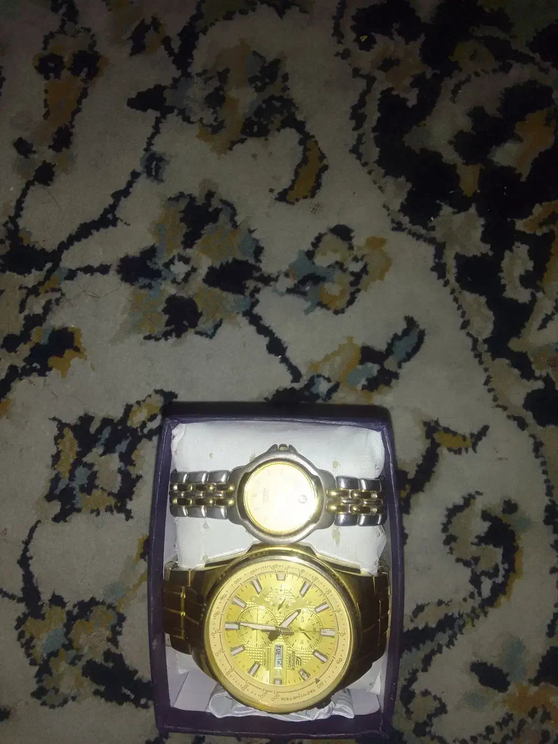 ساعت مچی|ساعت|کرج, حصارک پایین|دیوار