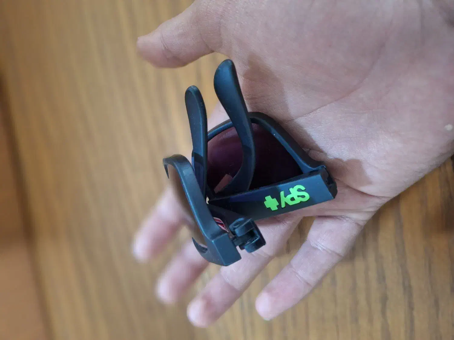 عینک آفتابی تاشو باکیفیت|زیورآلات و اکسسوری|فردیس, نگارستان|دیوار