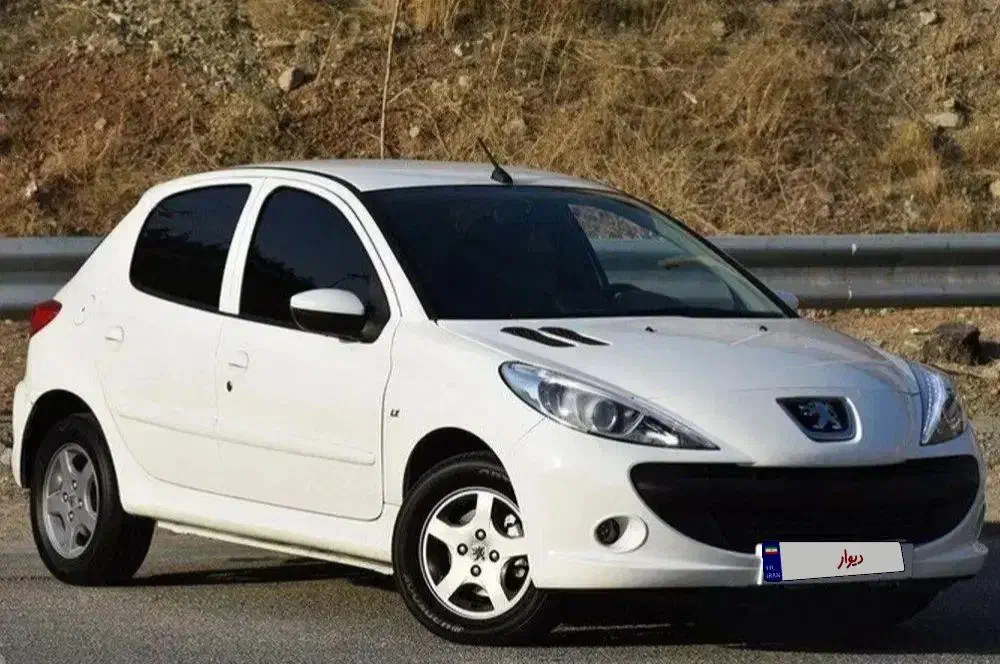 207tu3دنده ای ۱۴۰۲|خودرو سواری و وانت|یزد, |دیوار