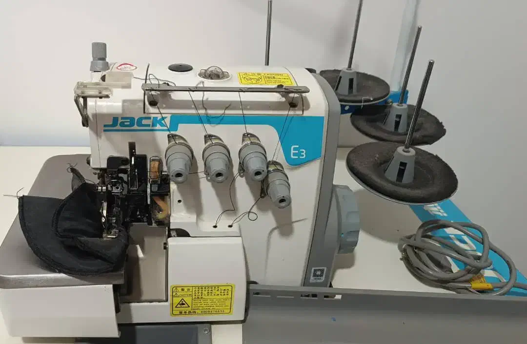 چرخ ۴ نخ جک|چرخ خیاطی و ریسندگی|نیشابور, گنبد سبز|دیوار