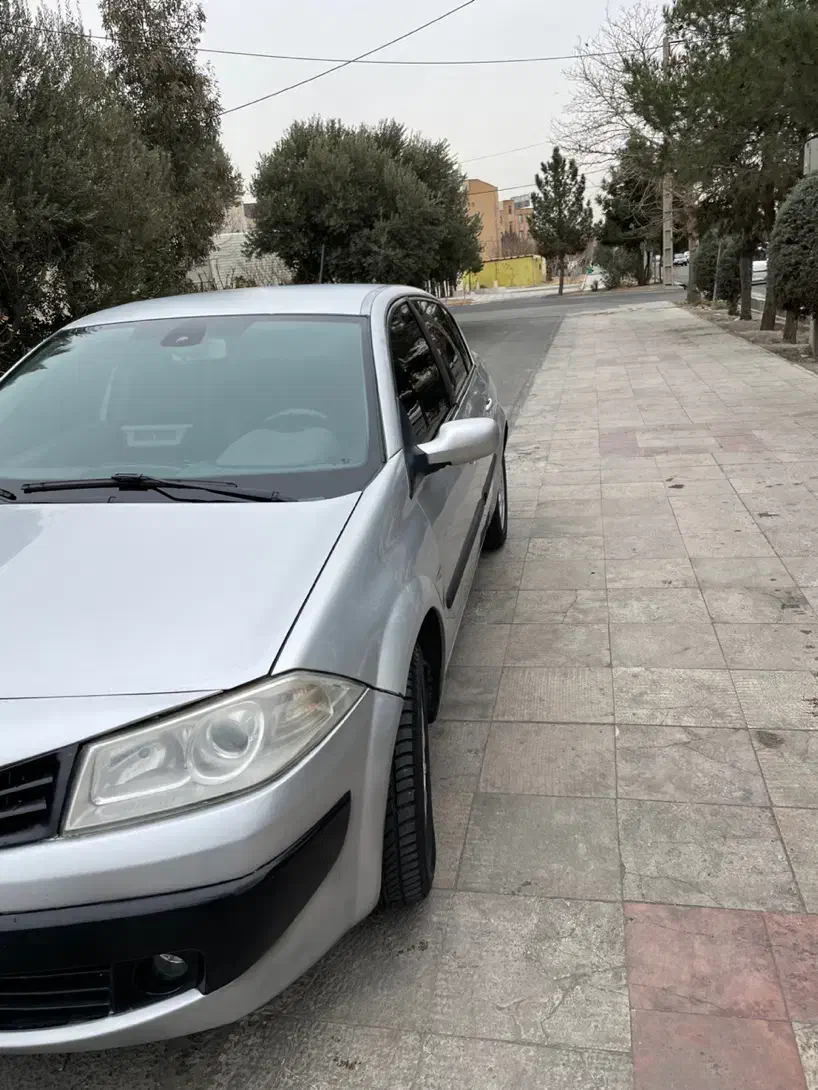 مگان ۲۰۰۰ اتومات|خودرو سواری و وانت|اندیشه, اندیشه فاز ۴|دیوار