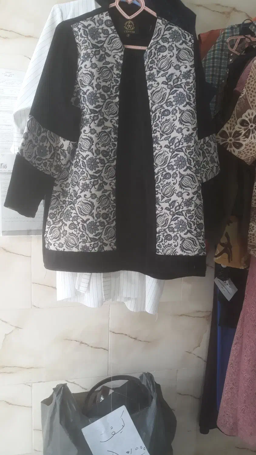 دوخت لباس زنانه وبچهگانه وتعمیرات|لباس|فولادشهر, مسکن مهر فولادشهر|دیوار