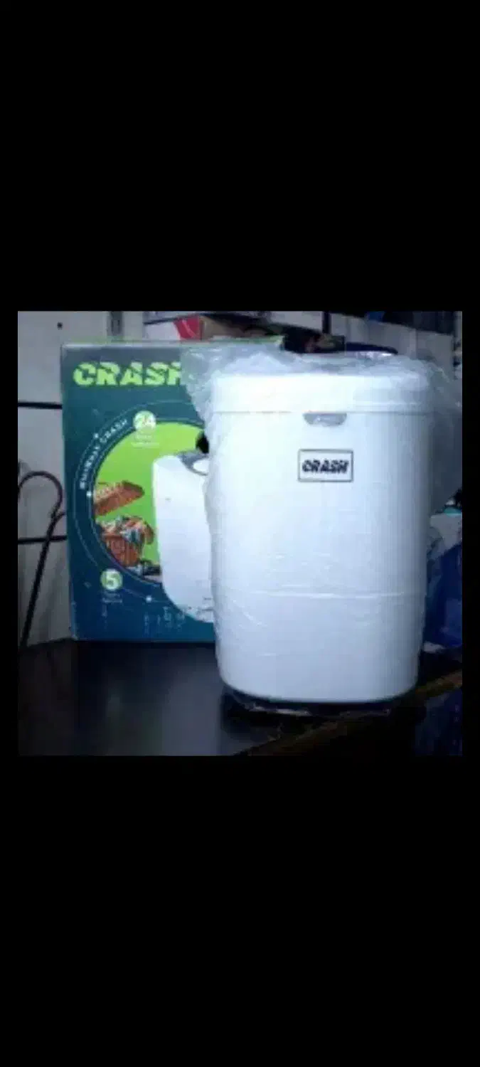 کهنه شورمینی واش)۴.۵ کیلویی|ماشین لباسشویی و خشک‌کن لباس|بروجرد, |دیوار