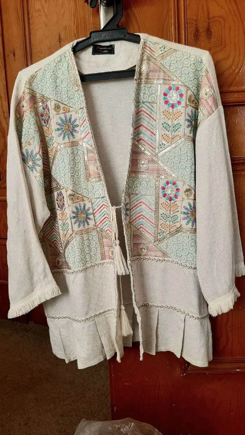 مانتو سوزندوزی|لباس|ایلام, |دیوار