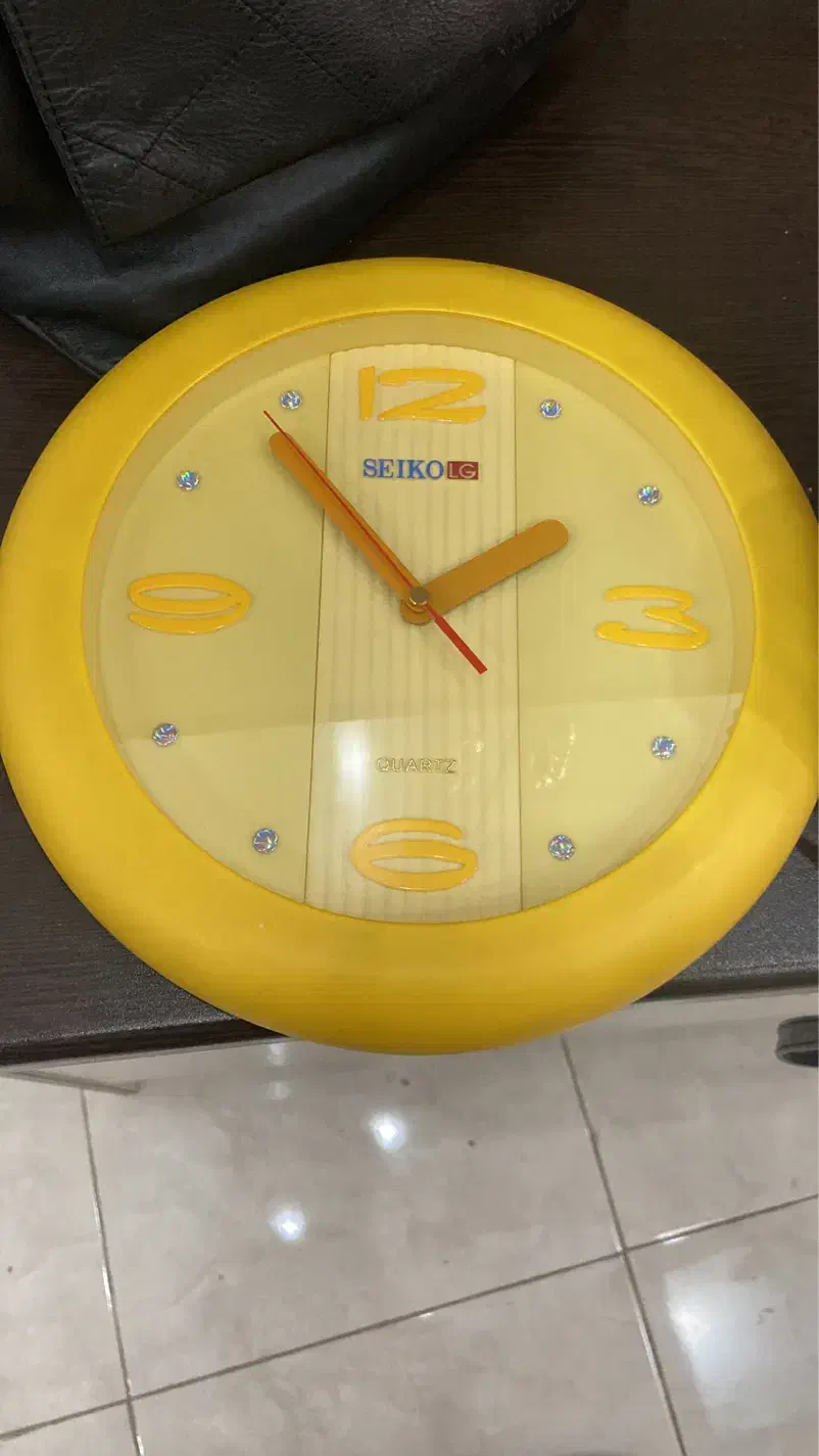 یک عدد ساعت و یک لوستر و دو عدد پادری|حراج|تهران, گرگان|دیوار