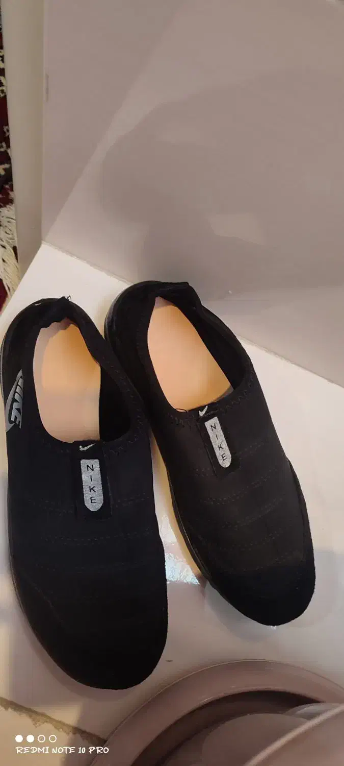 کتونی برای پیاده روی|کیف، کفش، کمربند|بروجرد, |دیوار