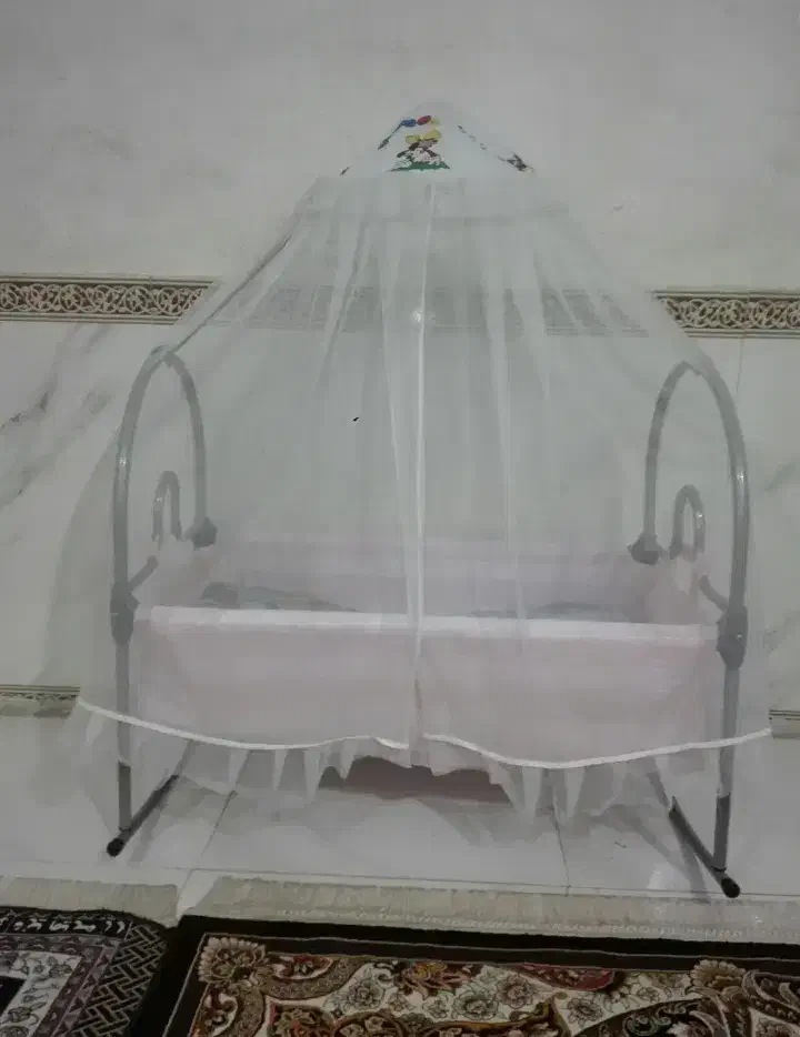 گهواره|تخت و صندلی بچه|کرمانشاه, |دیوار