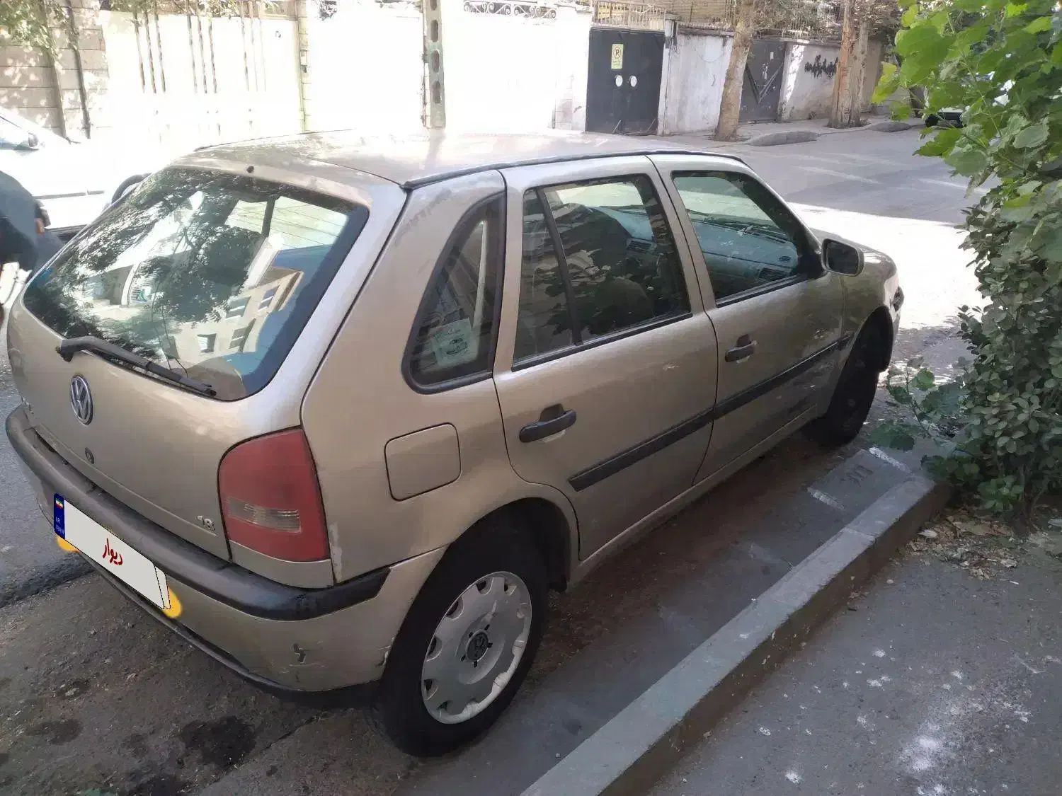 فروش فولکس گل|خودرو سواری و وانت|تهران, دردشت|دیوار