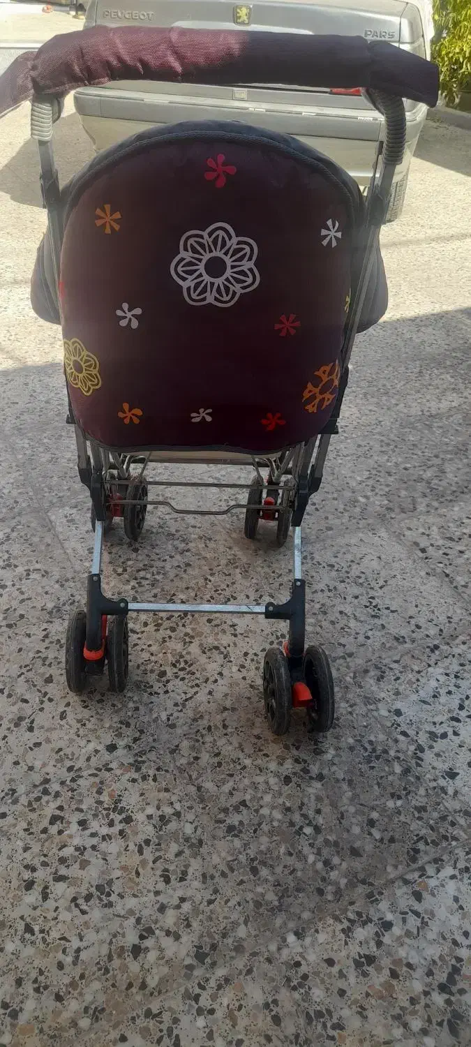 کالسکه نونو|کالسکه و لوازم جانبی|شیراز, پودنک|دیوار