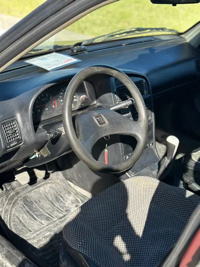 ماشین پژو۴۰۵|خودرو سواری و وانت|قم, کلهری|دیوار