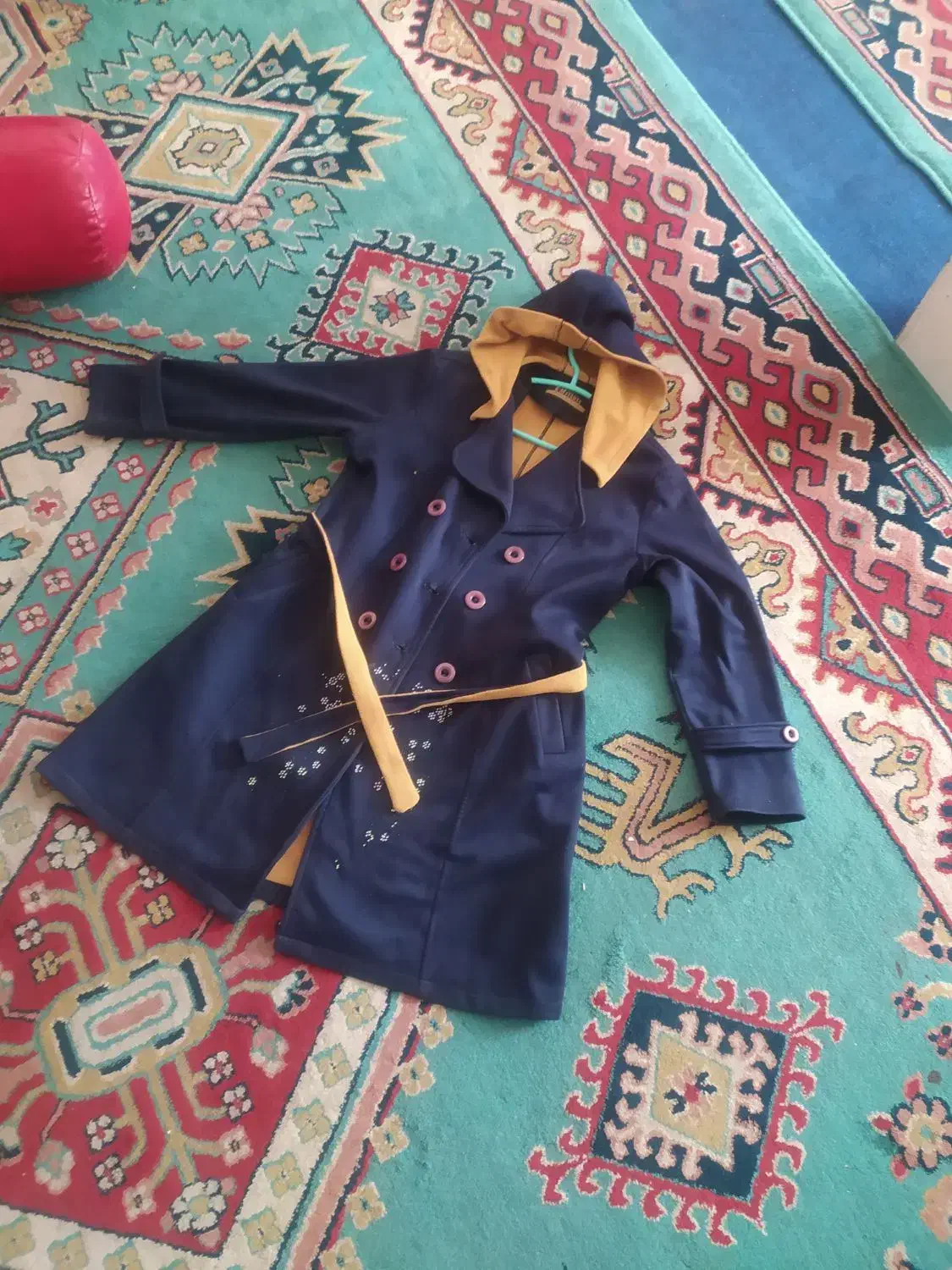 تعدادی پالتو200|لباس|خرمآباد, |دیوار