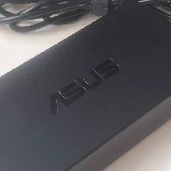 آداپتور اورجینال ایسوس ـ گرید A|قطعات و لوازم جانبی رایانه|فردیس, طالقانی|دیوار