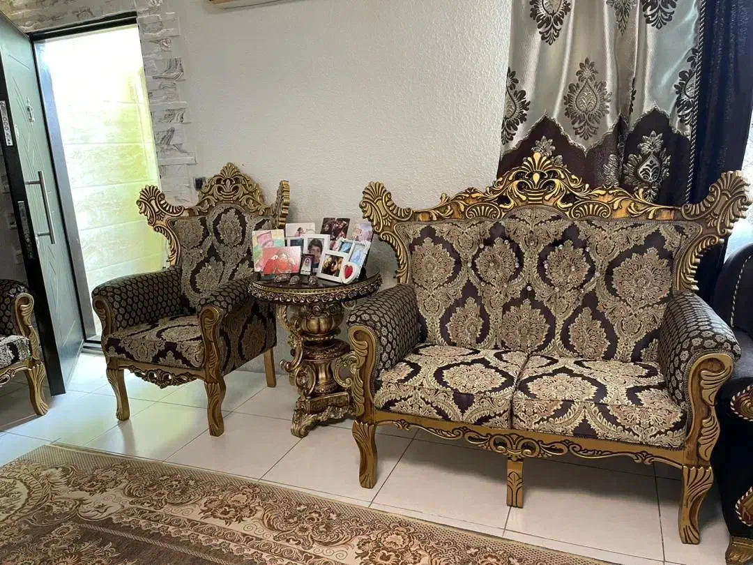 مبل سلطنتی+راحتی+میزعسلی|مبلمان خانگی و میز عسلی|بندر انزلی, مسکن مهر|دیوار