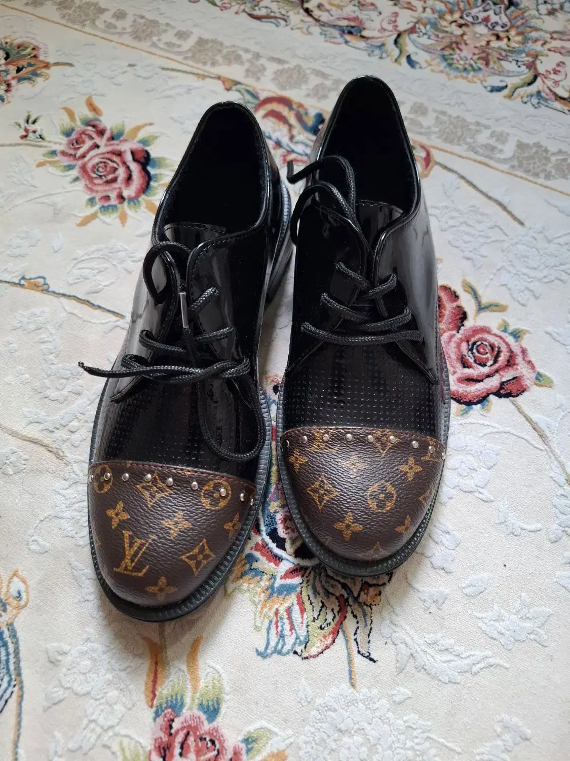 کفش زنانه فروش فوری|کیف، کفش، کمربند|رشت, جهاد|دیوار