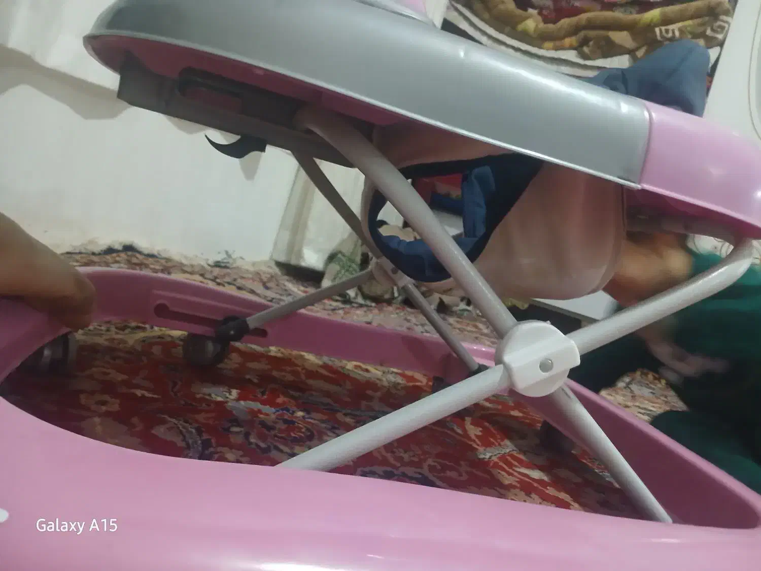 روروعک نو یک ماه استفاده کردیم|کالسکه و لوازم جانبی|قیدار, |دیوار