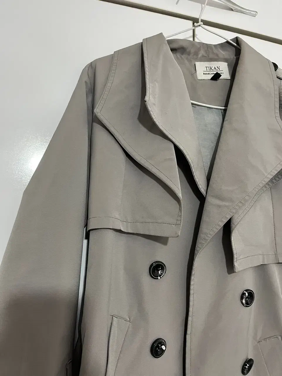 بارونی|لباس|رشت, استقامت ۱|دیوار