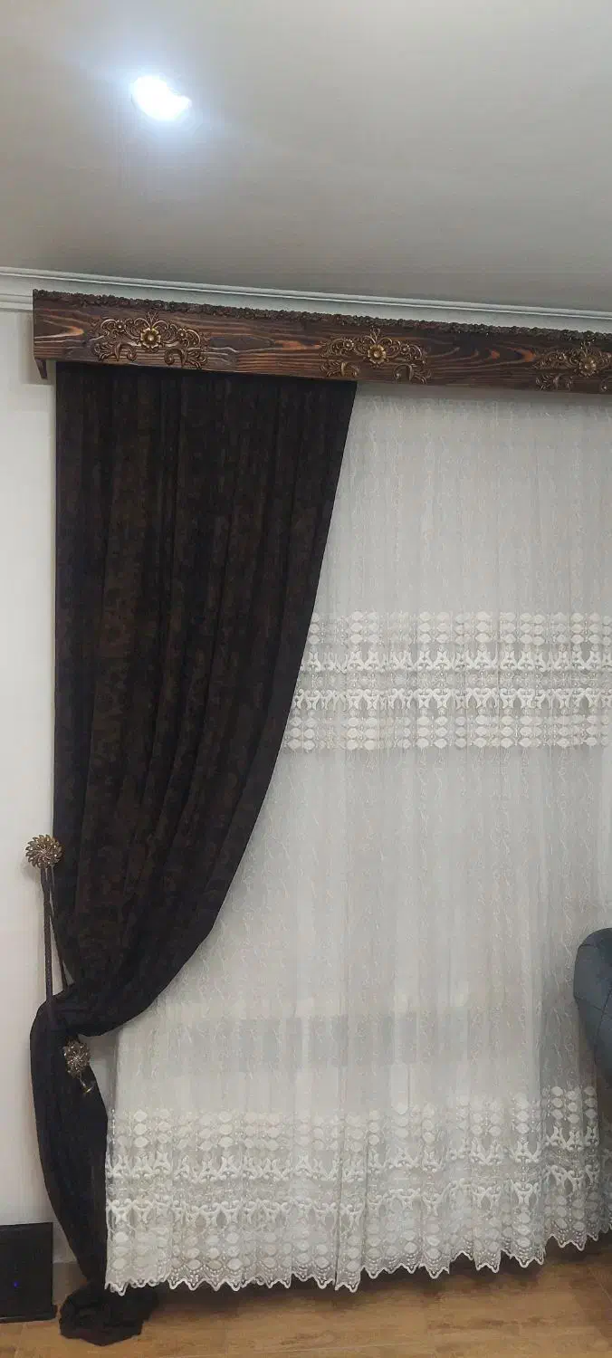 پرده سالن.|پرده، رانر، رومیزی|رشت, باهنر|دیوار