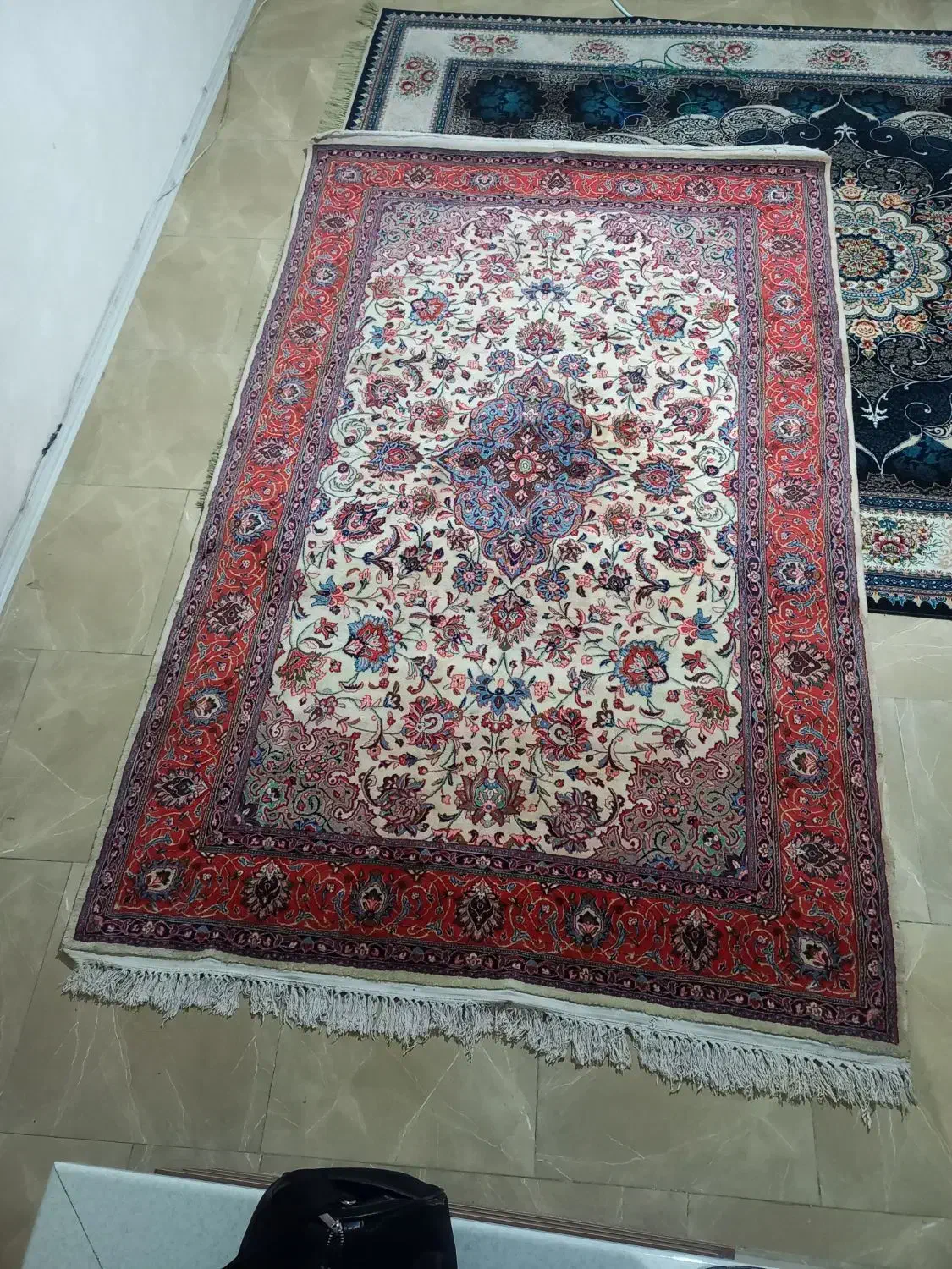 فرش ۲×۳‌طرح شکوفه تبریز قدمت ۵۰سال|فرش|بومهن, |دیوار