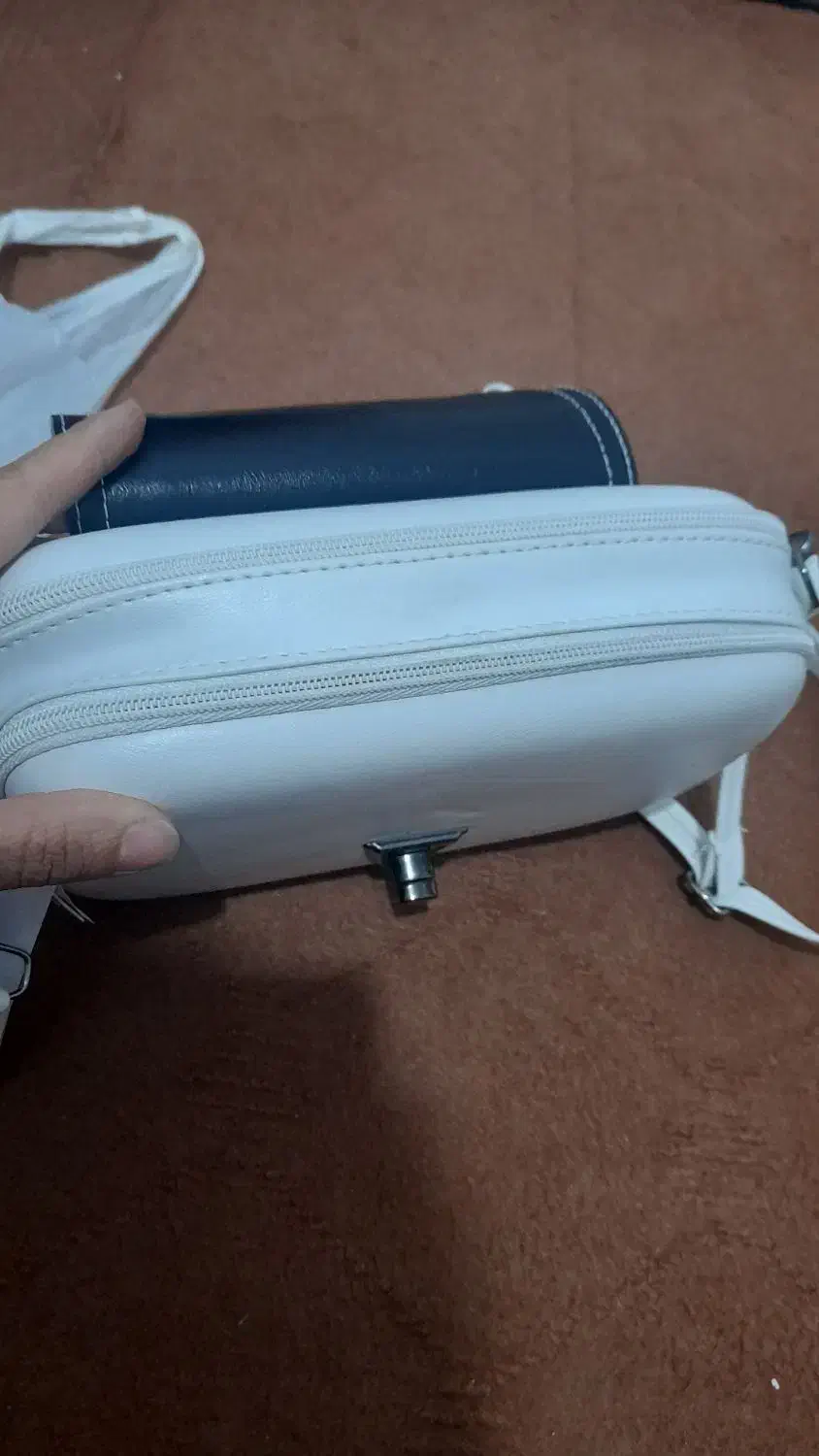 کیف دوشی|کیف، کفش، کمربند|اندیشه, شهرک مریم|دیوار