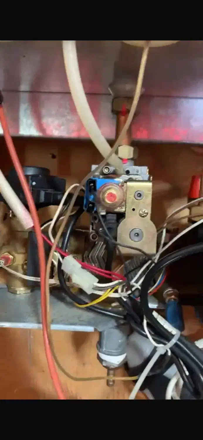 پکیج درحد صفر|آبگرمکن، پکیج، شوفاژ|ماکلوان, |دیوار