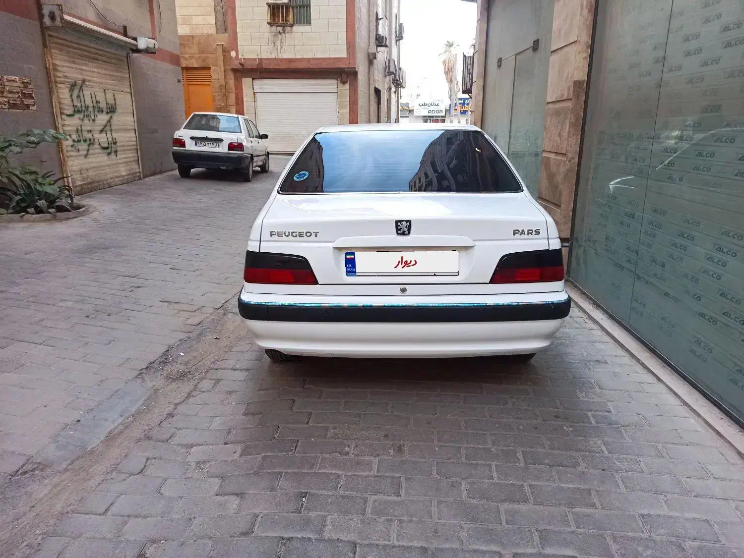 پژوپارس سال مدل403 موتورزیمنس سیمی|خودرو سواری و وانت|بندرعباس, |دیوار