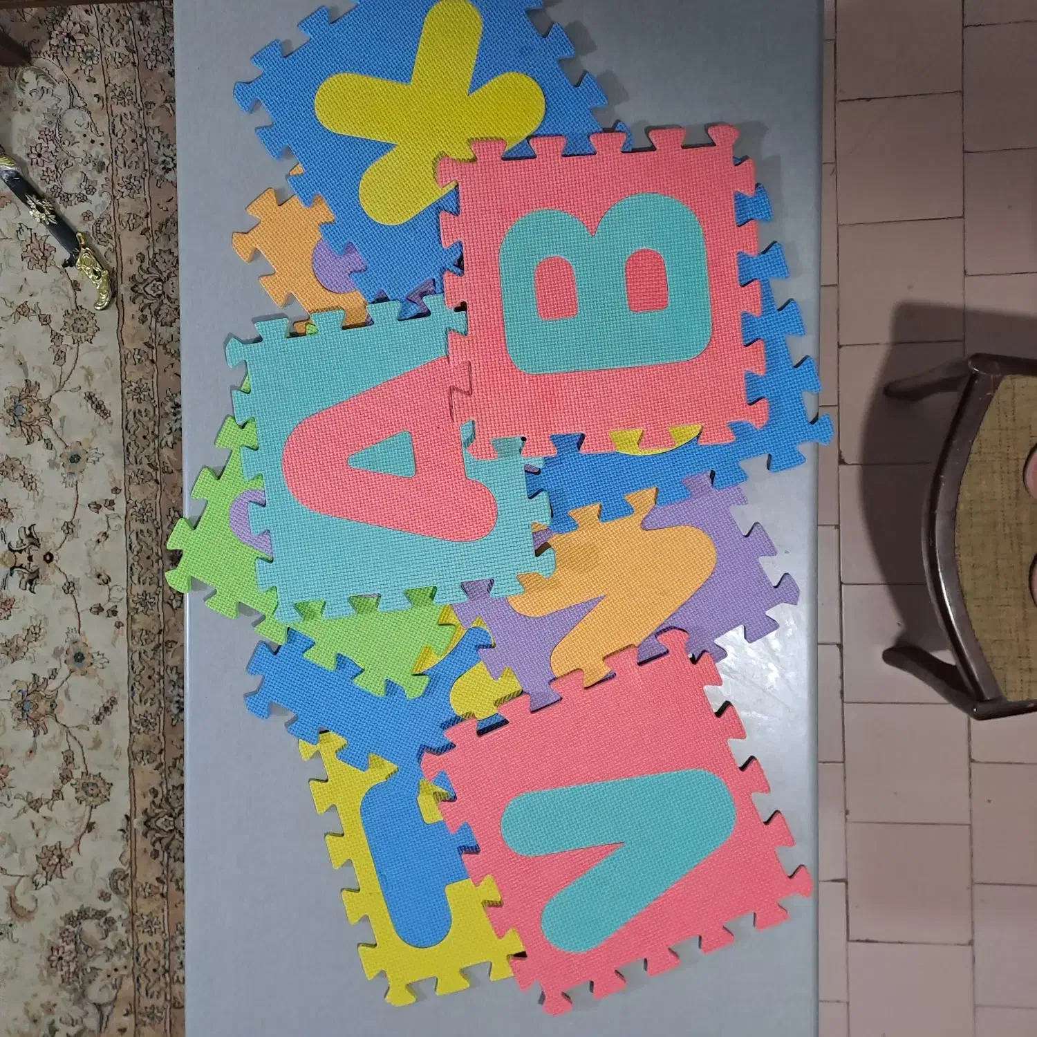 پازل تاتمی حروف انگلیسی|اسباببازی|اصفهان, رکن الدوله غربی|دیوار