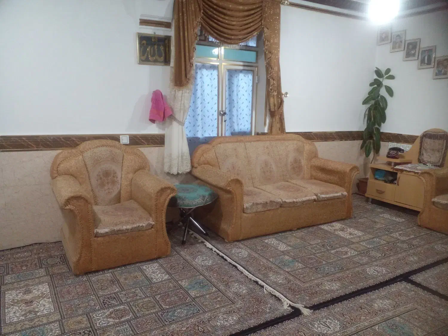 مبلمان چوب جنگلی|مبلمان خانگی و میز عسلی|شاهرود (اردبیل), |دیوار