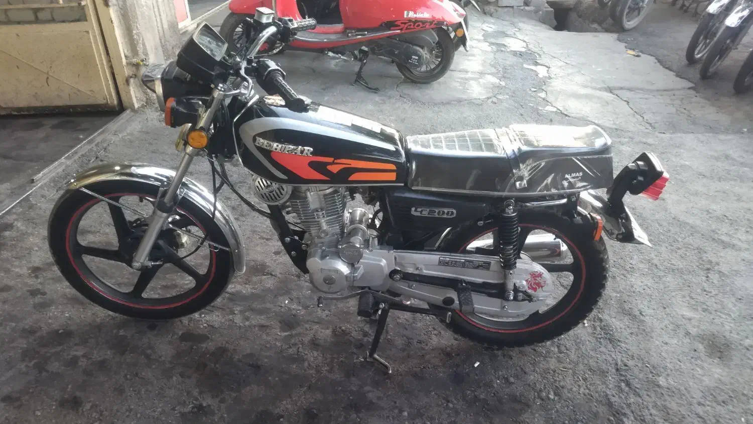 200 مدل 97 بهپر|موتورسیکلت|شهرکرد, |دیوار