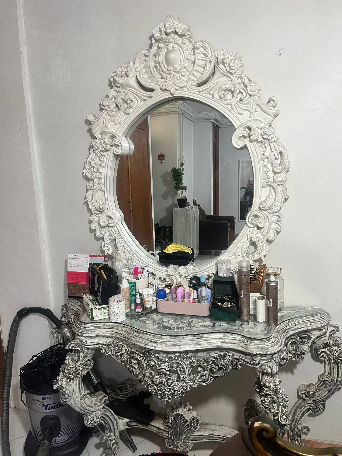 آینه و ساعت ایستاده|مبلمان خانگی و میز عسلی|گرگان, |دیوار