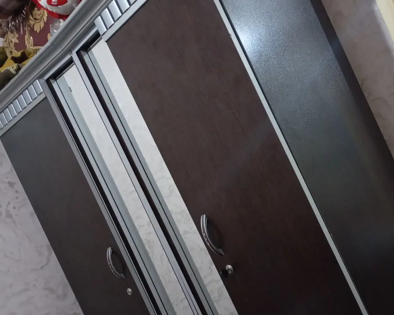 دو عدد کمد لباس سالم و درحد نو|جاکفشی، کمد، دراور|ارومیه, |دیوار