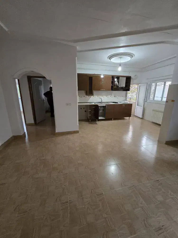 رهن واحد تمیز میدان فیض|اجارهٔ آپارتمان|لاهیجان, کوی آزادگان|دیوار