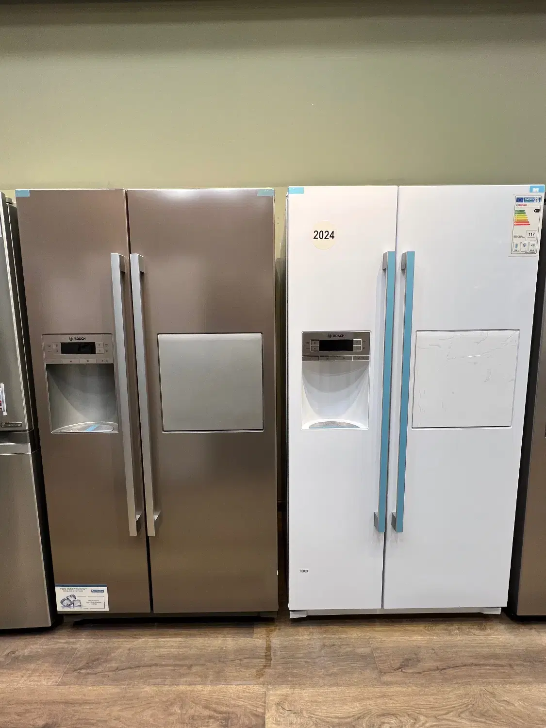 سایدبای سایدبوش مدل KAD80A404/01ویترینیOFF|یخچال و فریزر|تهران, کرمان|دیوار