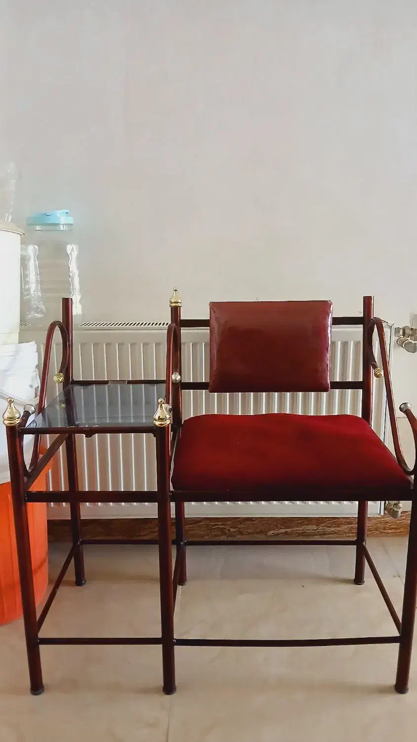 میز تلفن|میز تلفن|لالجین, |دیوار