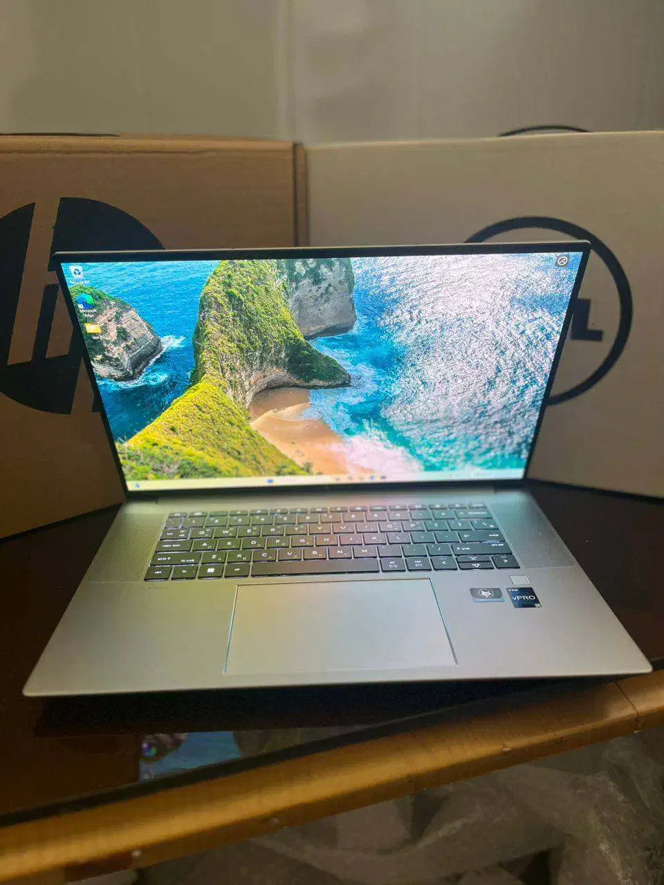 لپتاپ HP zbook Studio G9، i9gen12 ، 32gb،1 TB Ssd|رایانه همراه|تهران, فلسطین (میدان انقلاب)|دیوار