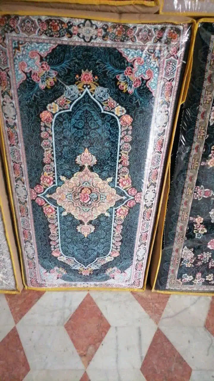 فرش آران وبیدگل ارمغان کویر/انبار بزرگ فرش تخفیفی|فرش|بابلسر, |دیوار