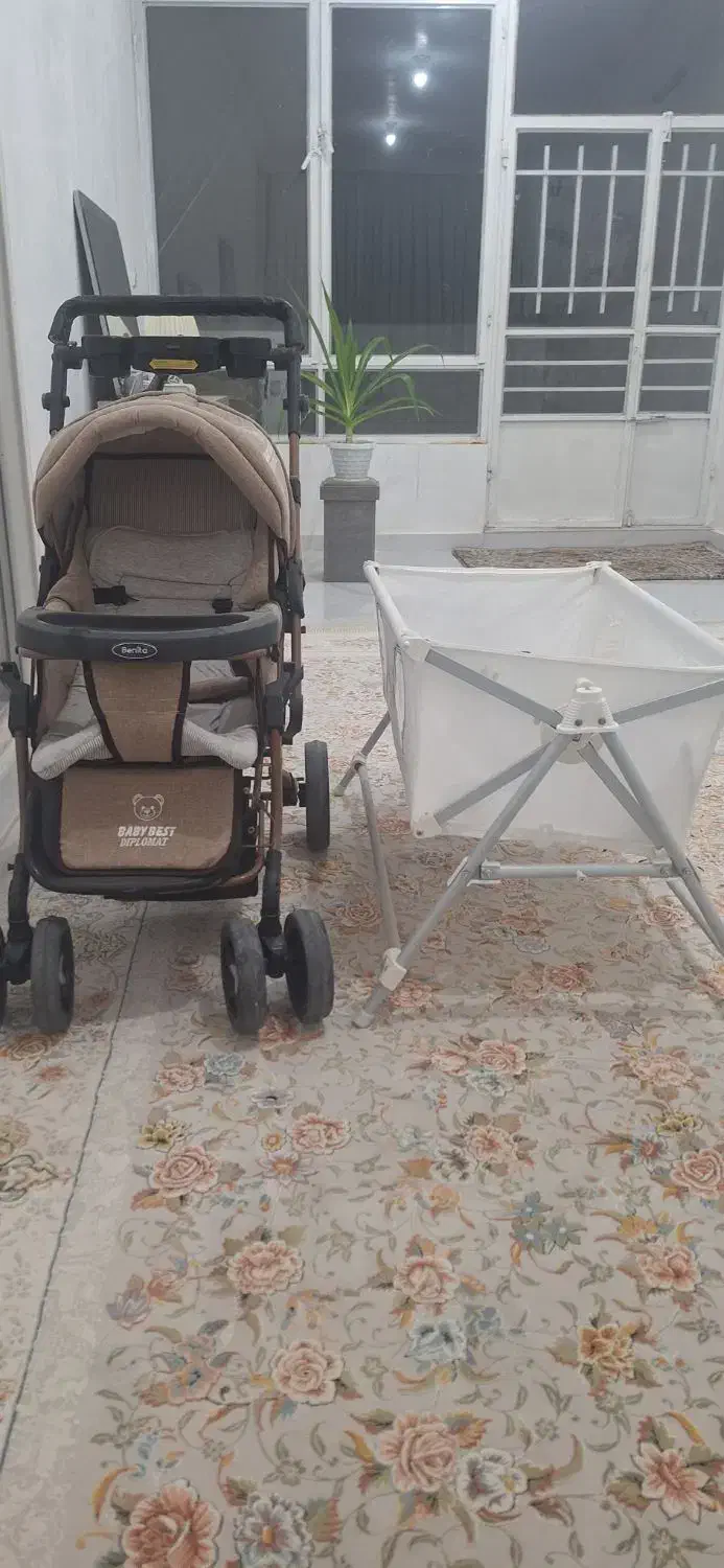 کالسکه و گهواره|کالسکه و لوازم جانبی|زبرخان, |دیوار