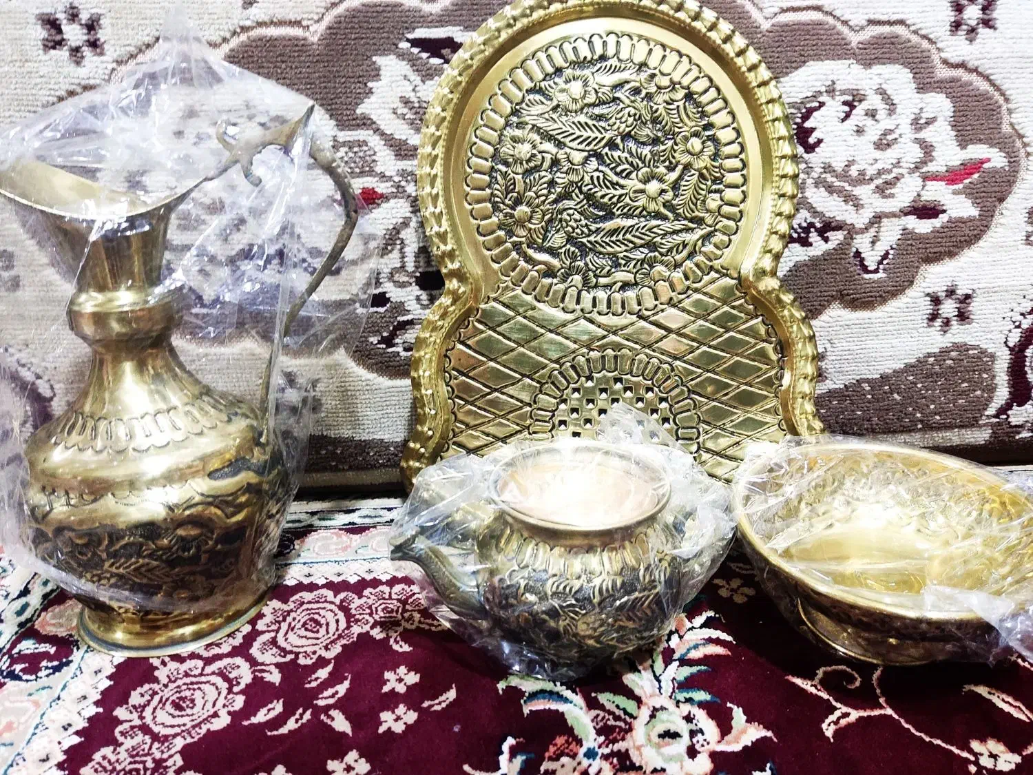 سماور برنجی زیر قیمت|کلکسیون اشیاء عتیقه|آزادشهر, |دیوار