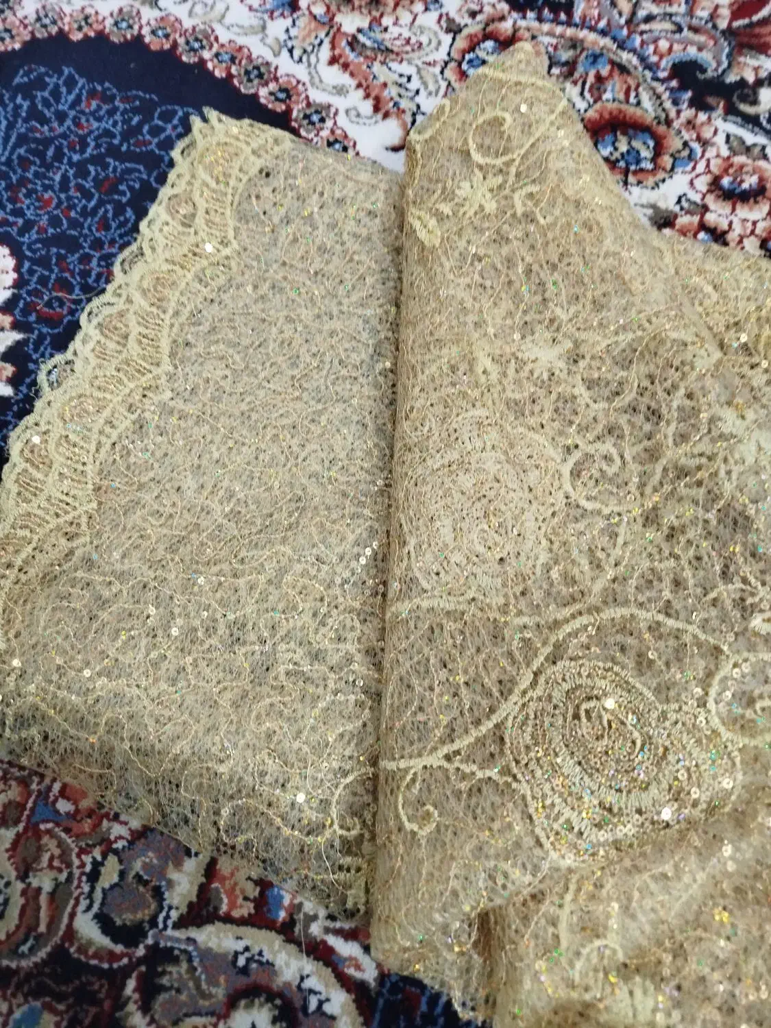 پارچه مجلسی پولکی رنگ طلایی ۳متر|لباس|قدس, شهرقدس|دیوار