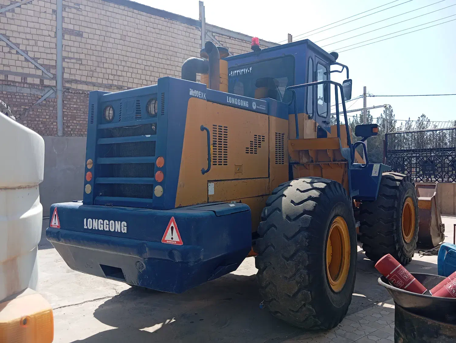 لودر تیراژه ۲۰۰۷هشت پیچ بازدید رفسنجان|خودرو سنگین|تهران, عبدل‌آباد|دیوار