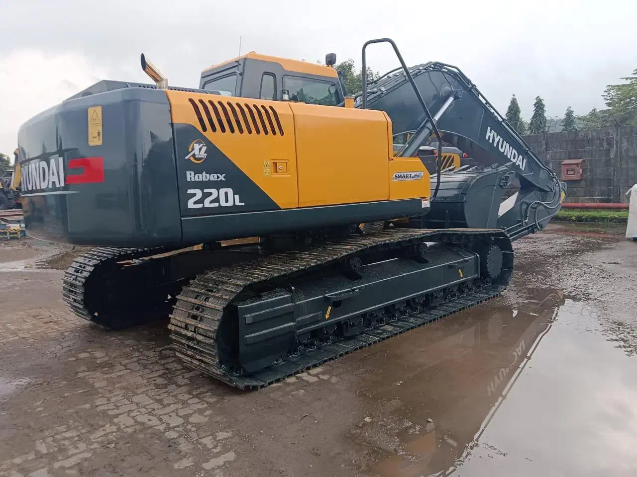 طط بیل ۲۲۰ ال هیوندا مدل ۲۰۲۵|خودرو سنگین|اهواز, گلستان|دیوار