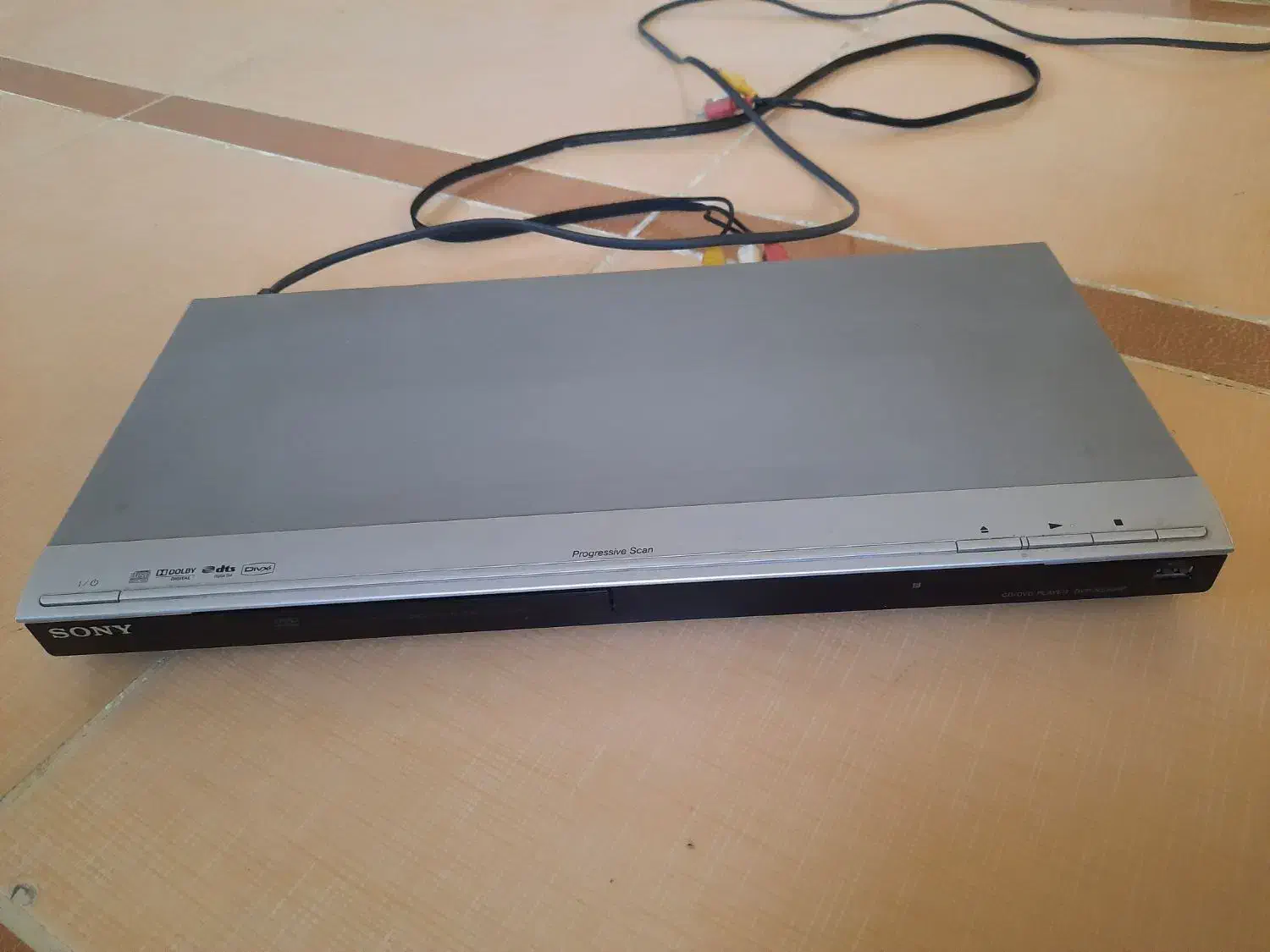 دستگاه دی وی دی و سی دی پلیر سونی فلش خور درحد نو|پخشکننده DVD و ویدیو|بندر انزلی, شالیور|دیوار