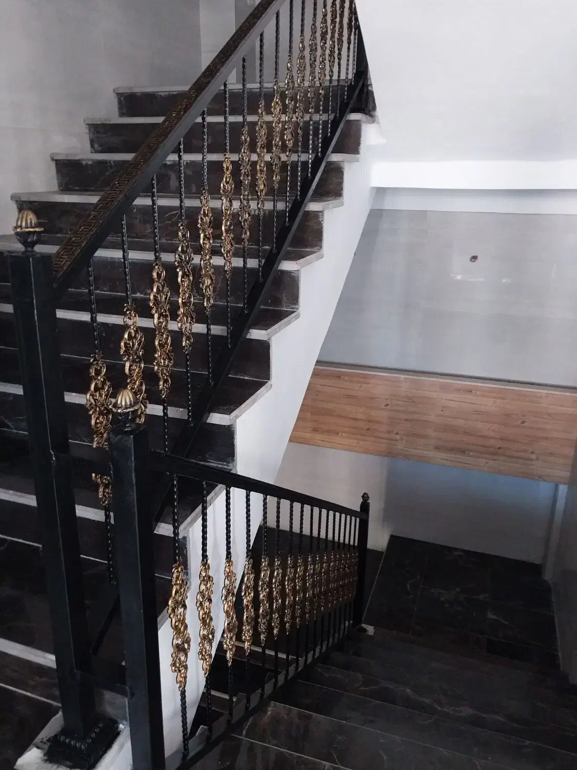 نقاشی ساختمان، رنگ کاری سرویس خواب و کابینت|خدمات پیشه و مهارت|نوشهر, |دیوار