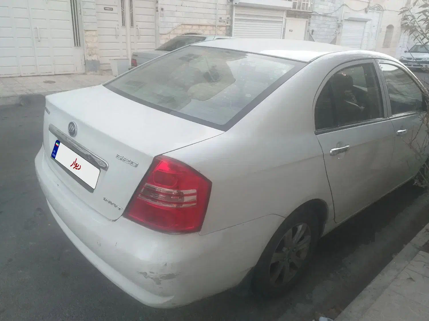 ماشین لیفان ۶۲۰.  ۱۸۰۰|خودرو سواری و وانت|زنجان, |دیوار