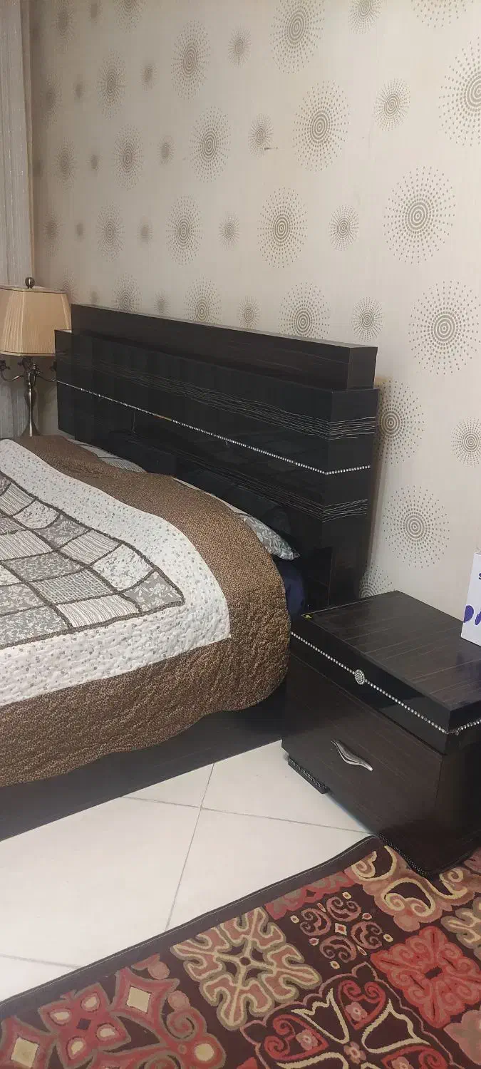 تخت دو نفره فروشی|تخت و سرویس خواب|اندیشه, شهرک کوثر|دیوار