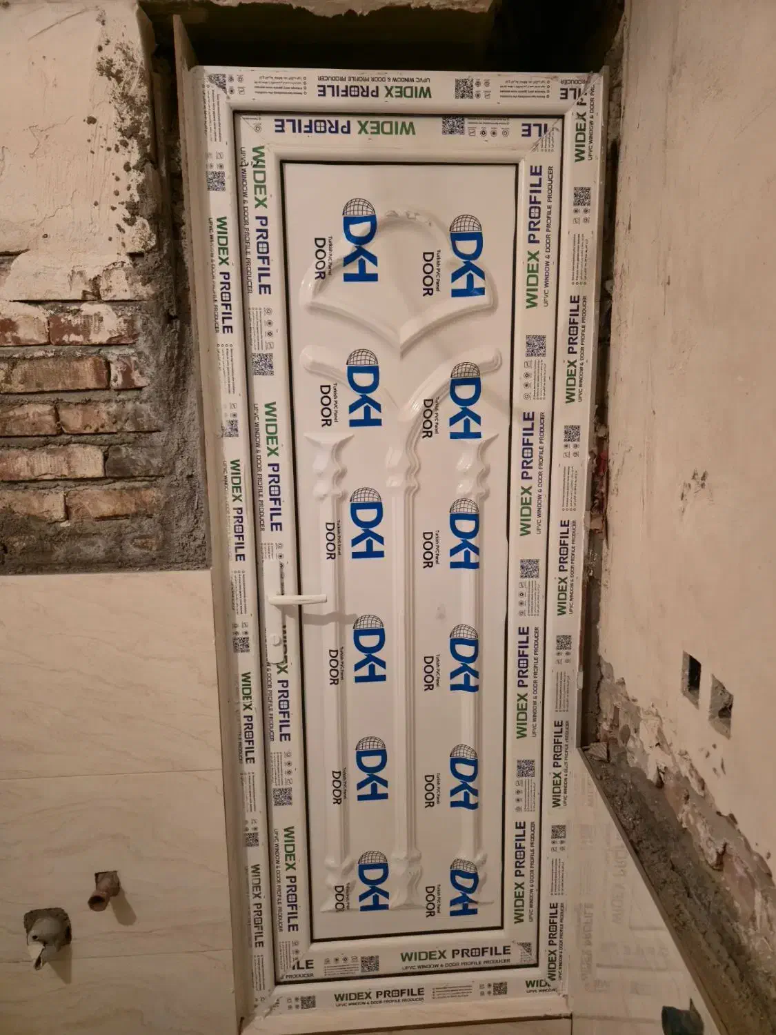 درب پنچرهupvc|خدمات پیشه و مهارت|خسروشاه, |دیوار